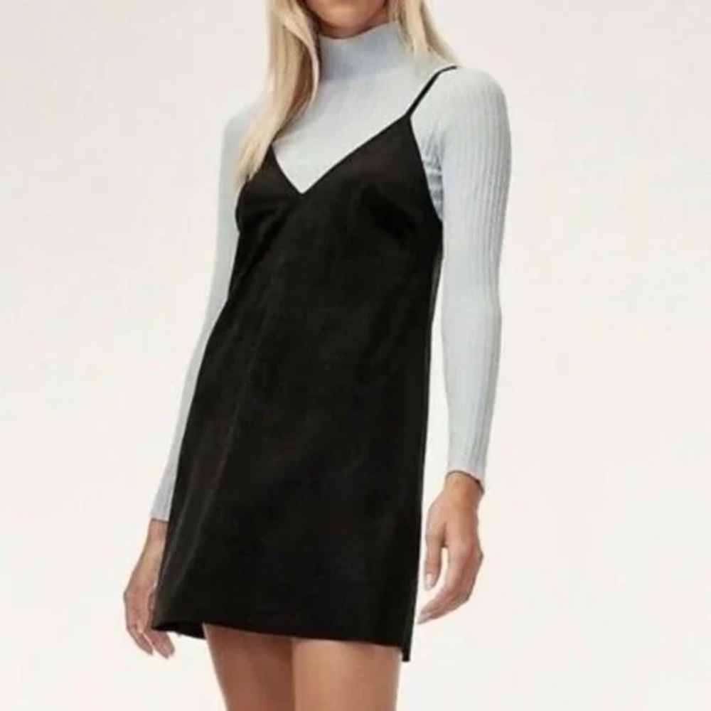 NWT Aritzia Wilfred Free Vivienne Faux Suede Dress